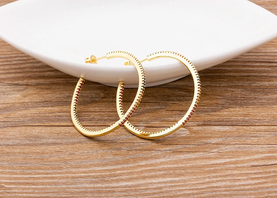 🌈"Cosmic Loop" — Pendientes Bohemios Multicolor con Cristales CZ ✨9 varaintes a elegir