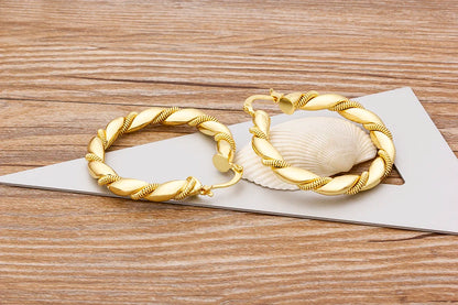 🌈"Cosmic Loop" — Pendientes Bohemios Multicolor con Cristales CZ ✨9 varaintes a elegir