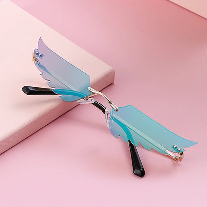 Gafas 👼"Angel Machine"- Tecnología celestial con alma cyberpunk.