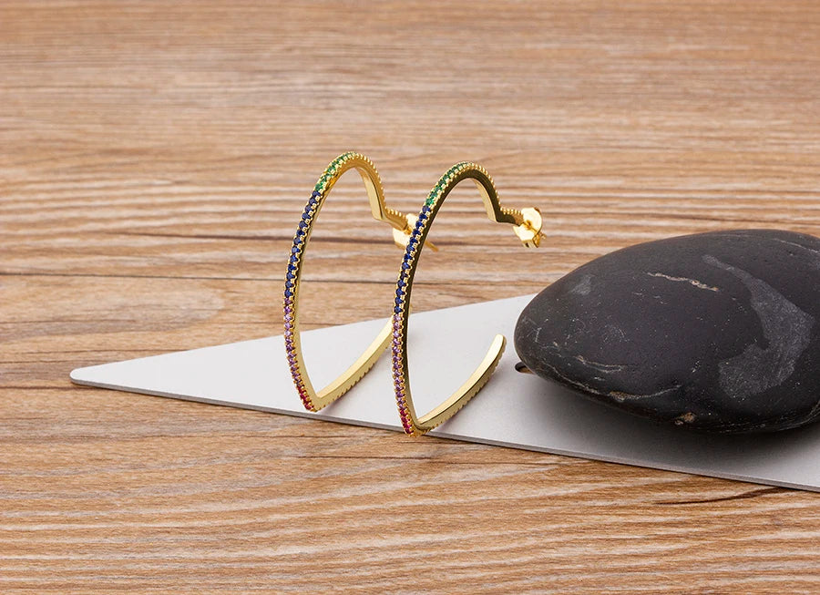 🌈"Cosmic Loop" — Pendientes Bohemios Multicolor con Cristales CZ ✨9 varaintes a elegir