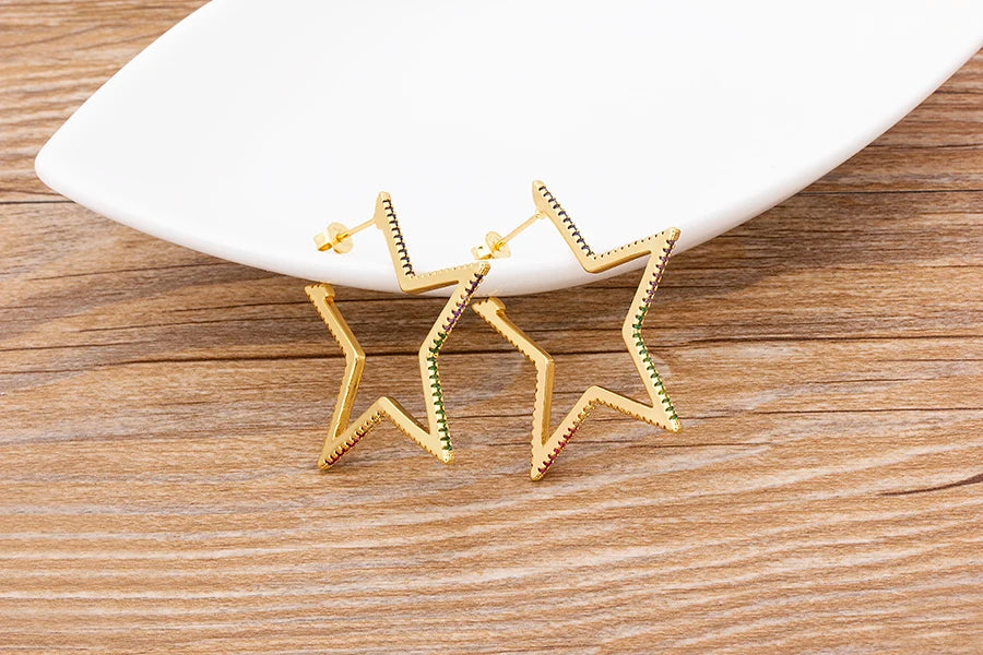 🌈"Cosmic Loop" — Pendientes Bohemios Multicolor con Cristales CZ ✨9 varaintes a elegir