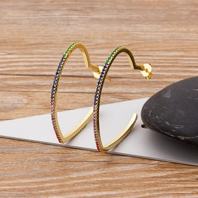 🌈"Cosmic Loop" — Pendientes Bohemios Multicolor con Cristales CZ ✨9 varaintes a elegir