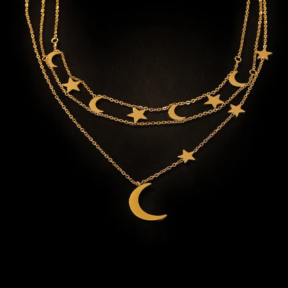 🌙✨ Crescent Dreams – Collar Doble Capa de Luna y Estrellas ✨🌙