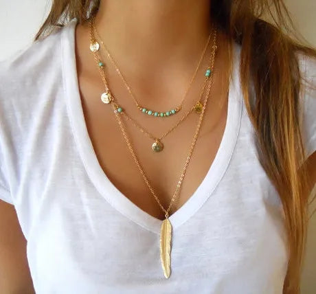 ✨ Golden Mirage – Collar Multicapa con Monedas, Plumas y Cuentas Boho Chic💫 19 variantes