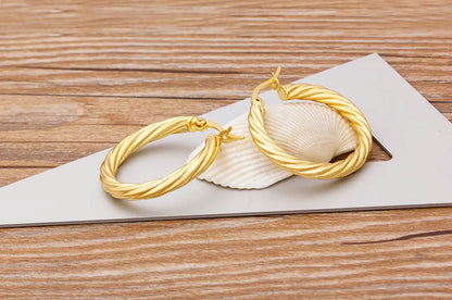 🌈"Cosmic Loop" — Pendientes Bohemios Multicolor con Cristales CZ ✨9 varaintes a elegir