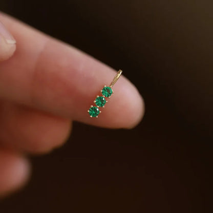 💚Emerald Whisper – Collar Plata 925 con Baño oro 14k & Trío de Zirconias Verdes 💫 Joya Retro y Mística