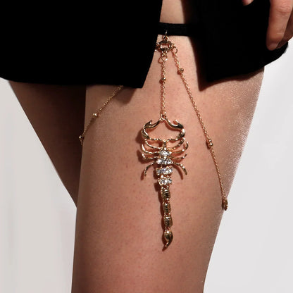 🐍 Boho Snake Thigh Bling – Cadena Pierna Bohemia con Brillos y Abalorios
