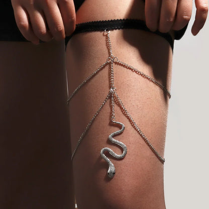 🐍 Boho Snake Thigh Bling – Cadena Pierna Bohemia con Brillos y Abalorios